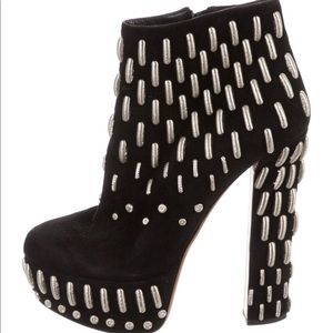 Alaia platform boots!